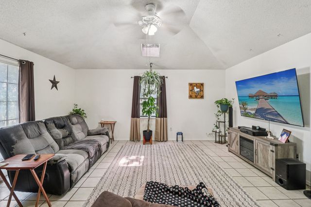 5624 Midway Road, Weatherford, TX 76085