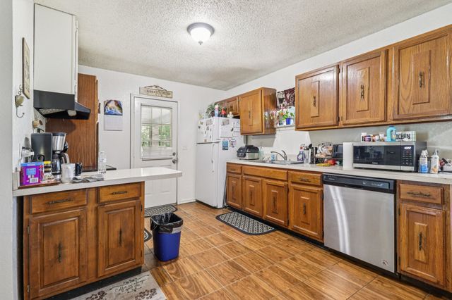 5624 Midway Road, Weatherford, TX 76085
