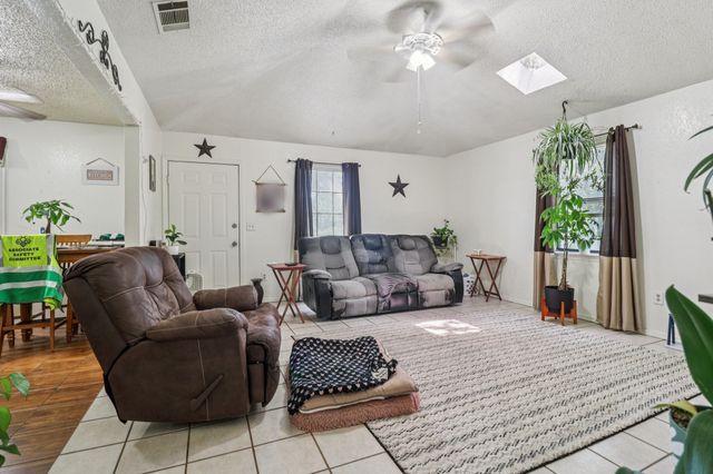 5624 Midway Road, Weatherford, TX 76085