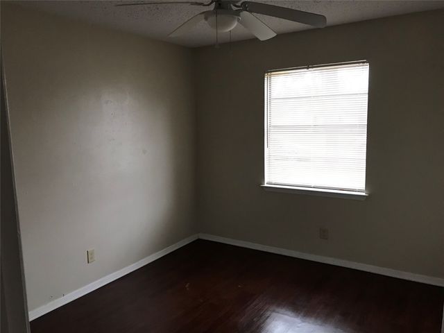 901 Malibu Drive, Garland, TX 75043