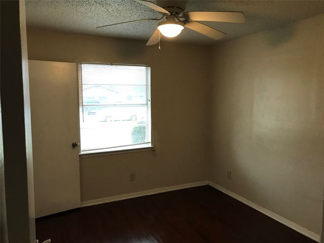 901 Malibu Drive, Garland, TX 75043