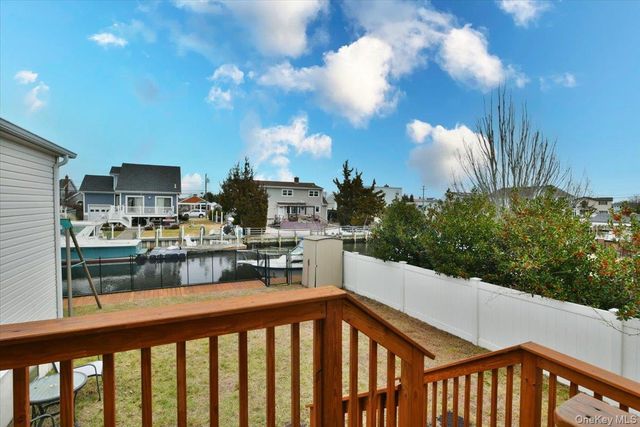 57 Jackson Place, Massapequa, NY 11758