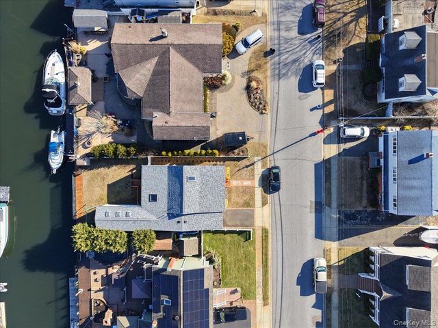 57 Jackson Place, Massapequa, NY 11758