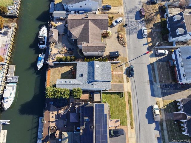 57 Jackson Place, Massapequa, NY 11758