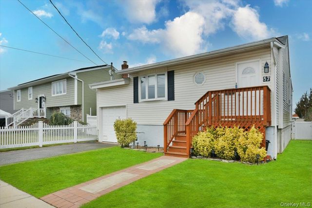 57 Jackson Place, Massapequa, NY 11758