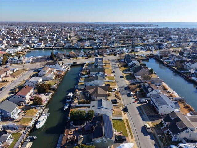 57 Jackson Place, Massapequa, NY 11758