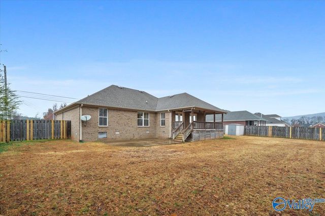 112 Shallowhill Road, Huntsville, AL 35811