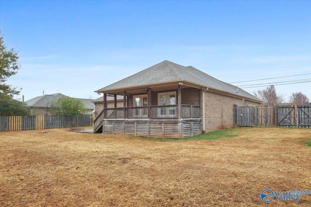 112 Shallowhill Road, Huntsville, AL 35811