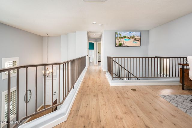 10012 E CAPRI Avenue, Mesa, AZ 85208
