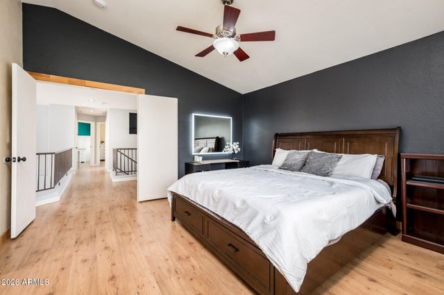 10012 E CAPRI Avenue, Mesa, AZ 85208