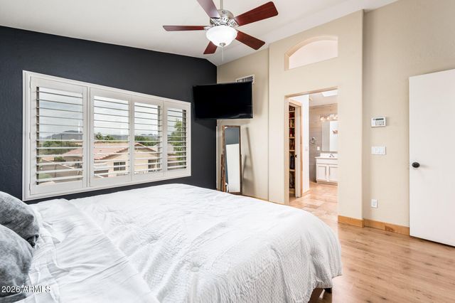 10012 E CAPRI Avenue, Mesa, AZ 85208