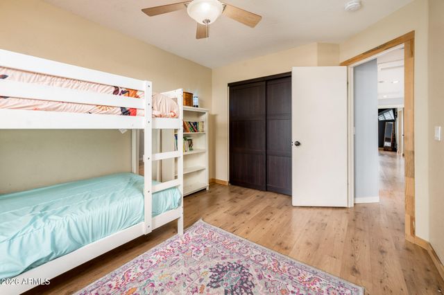 10012 E CAPRI Avenue, Mesa, AZ 85208