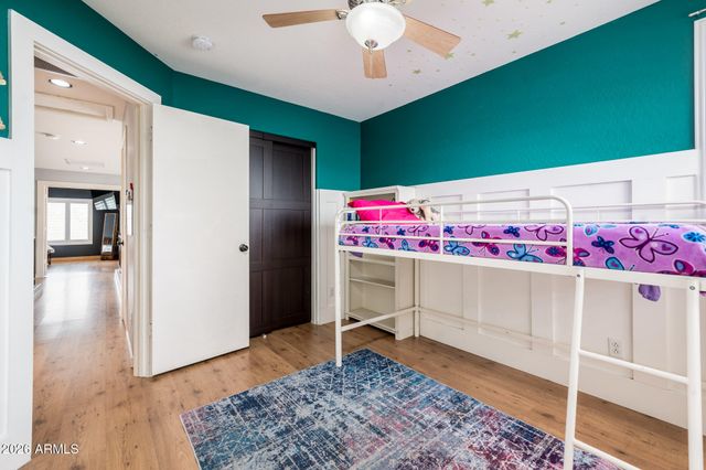 10012 E CAPRI Avenue, Mesa, AZ 85208