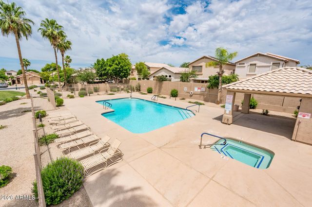 10012 E CAPRI Avenue, Mesa, AZ 85208