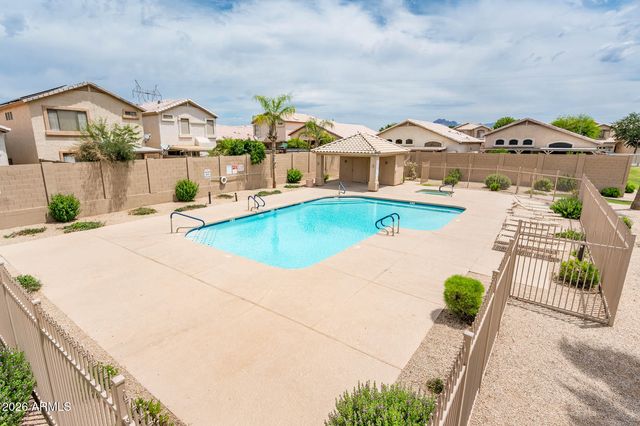 10012 E CAPRI Avenue, Mesa, AZ 85208