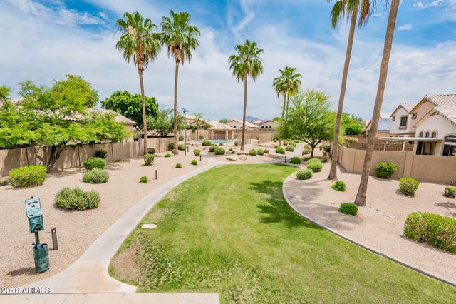 10012 E CAPRI Avenue, Mesa, AZ 85208