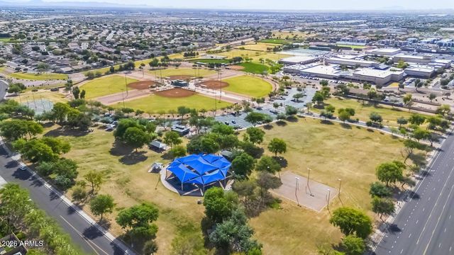 10012 E CAPRI Avenue, Mesa, AZ 85208