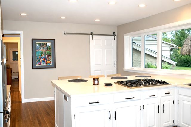 1316 Mineral Springs Road, Sterling, IL 61081