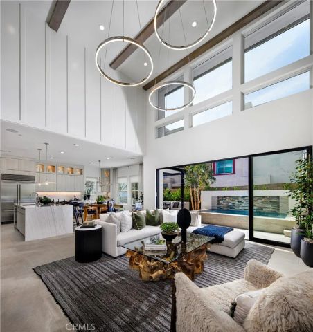 136 Creation, Irvine, CA 92618