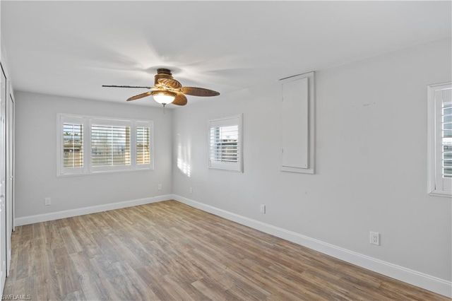 2631 Bayshore DR, Matlacha, FL 33993