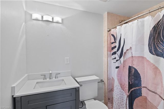 2631 Bayshore DR, Matlacha, FL 33993