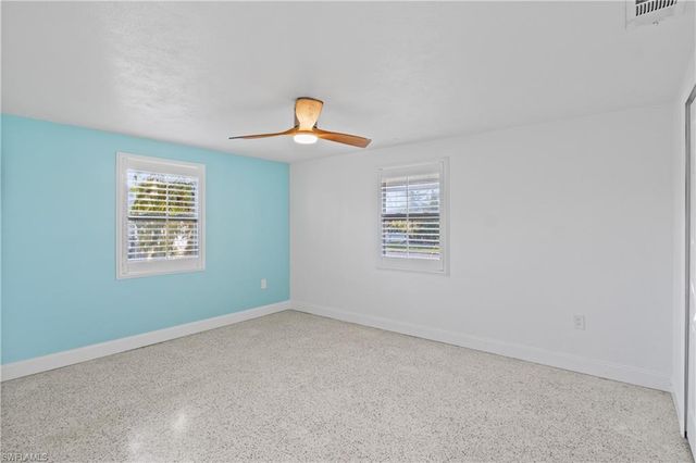 2631 Bayshore DR, Matlacha, FL 33993