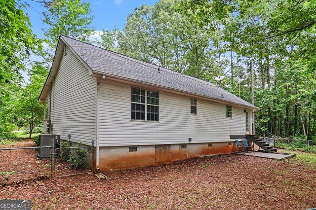 425 Tommy Thompson Way, Whitesburg, GA 30185