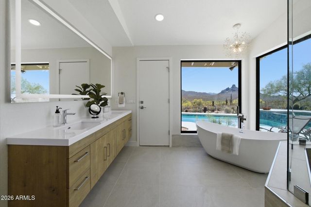 9031 N DESPERADO Court, Fountain Hills, AZ 85268