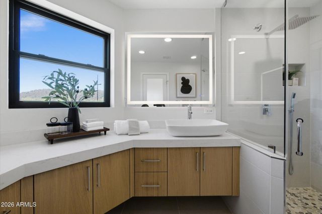 9031 N DESPERADO Court, Fountain Hills, AZ 85268