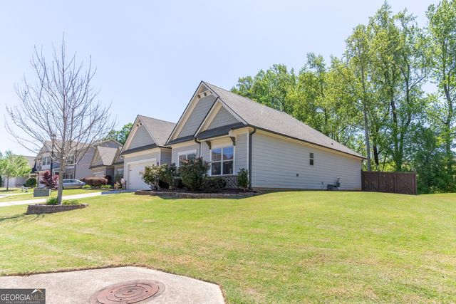 1079 Kingswood Way, Hoschton, GA 30548