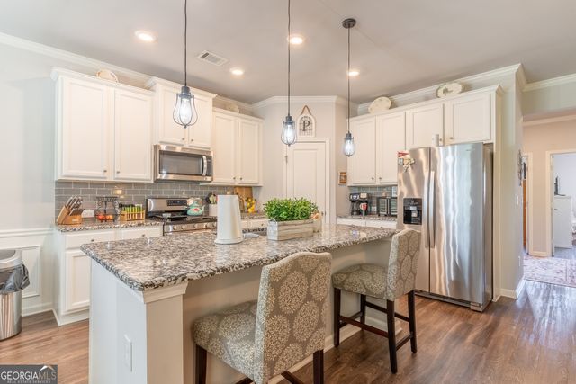 1079 Kingswood Way, Hoschton, GA 30548