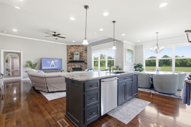 2027 Imagine Cir, Spring Hill, TN 37174