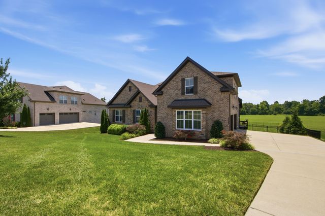 2027 Imagine Cir, Spring Hill, TN 37174