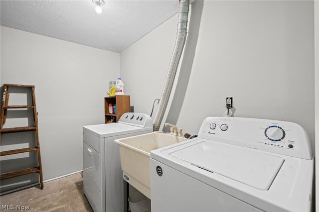 6512 Miller Drive, North Ridgeville, OH 44039