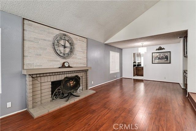 10 Bluff Point, Pomona, CA 91766