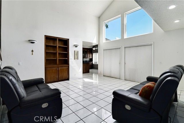 10 Bluff Point, Pomona, CA 91766