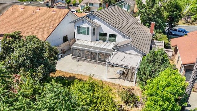 10 Bluff Point, Pomona, CA 91766