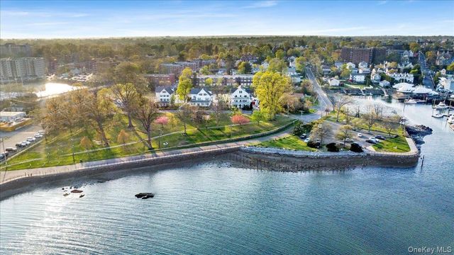 2 Harbor Lane 102, New Rochelle, NY 10805