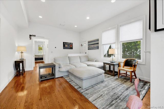 2 Harbor Lane 102, New Rochelle, NY 10805