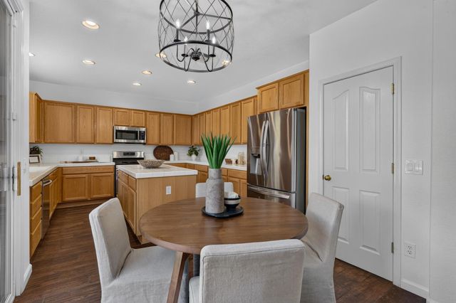 5409 Banfield Dr, Sacramento, CA 95835