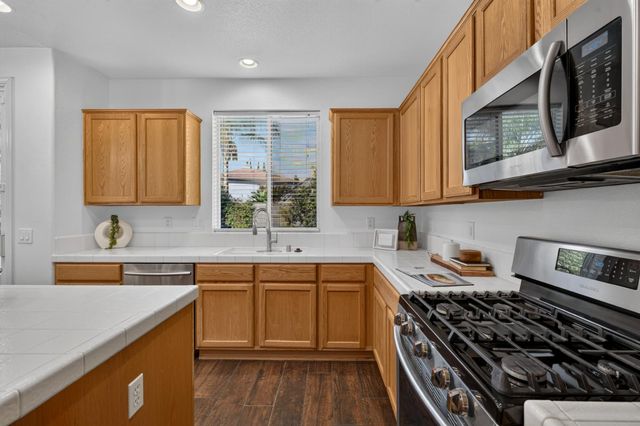 5409 Banfield Dr, Sacramento, CA 95835