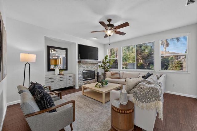 5409 Banfield Dr, Sacramento, CA 95835