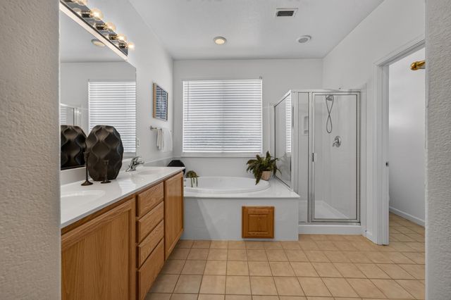 5409 Banfield Dr, Sacramento, CA 95835