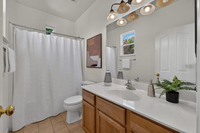 5409 Banfield Dr, Sacramento, CA 95835