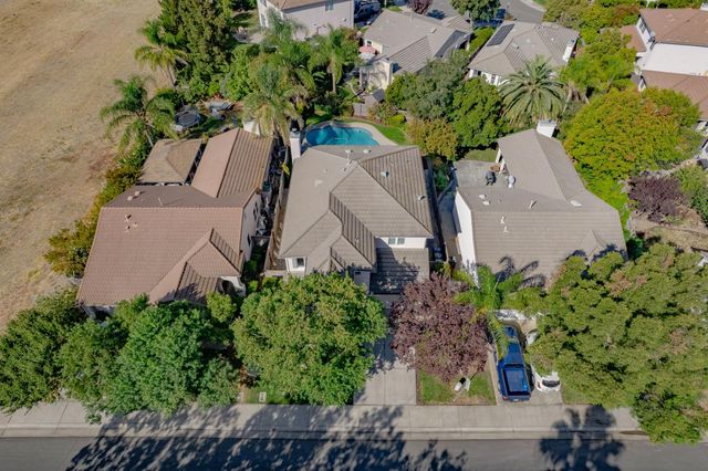 5409 Banfield Dr, Sacramento, CA 95835
