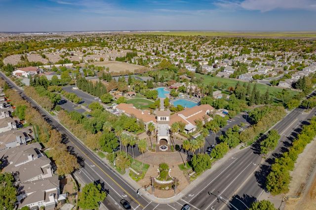5409 Banfield Dr, Sacramento, CA 95835