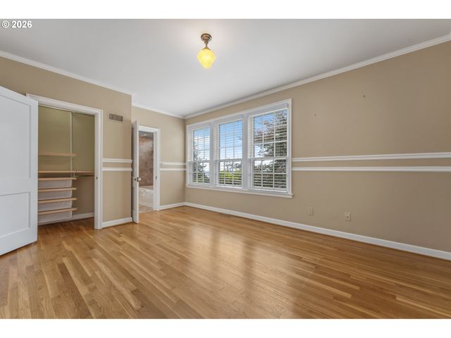 500 Nw MAYWOOD Dr, Portland, OR 97210
