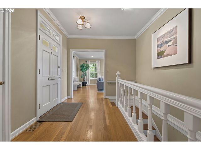 500 Nw MAYWOOD Dr, Portland, OR 97210