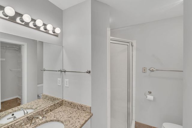 107 W End Pl, Nashville, TN 37205