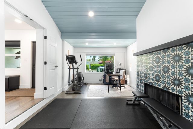 425 32nd Street, West Palm Beach, FL 33407
